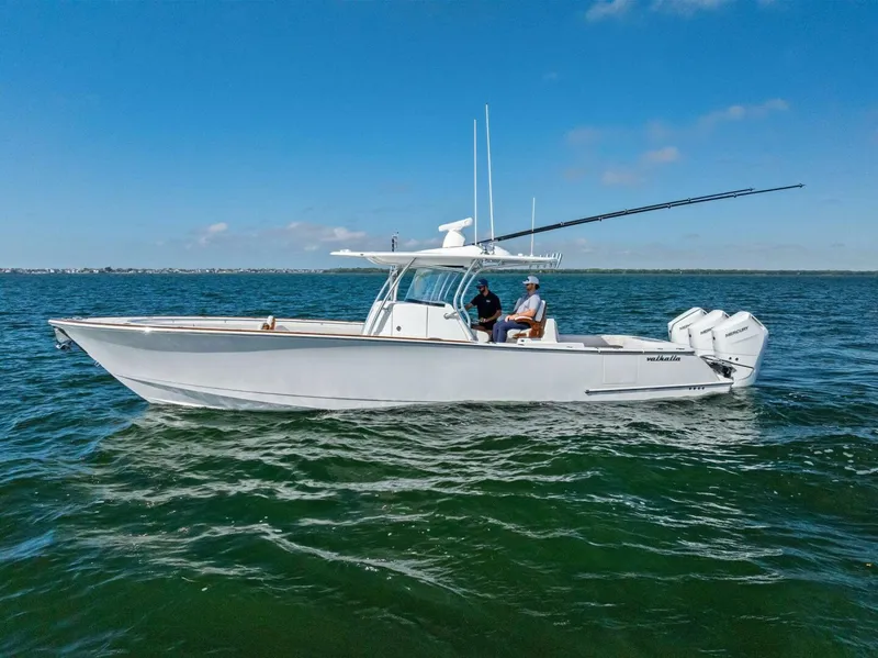 Slide: The Image of Valhalla Boatworks V 37 (9) - 5974750