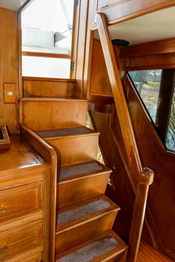 Slide: The Image of pilothouse view of stairs to flybridge - 5983477