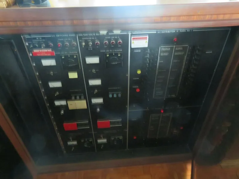 Slide: The Image of Hatteras 58 Motor Yacht 1986 - 5974973