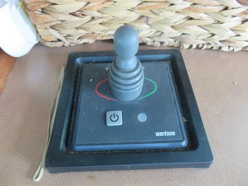 Slide: The Image of Hatteras 58 Motor Yacht 1986 - 5974976