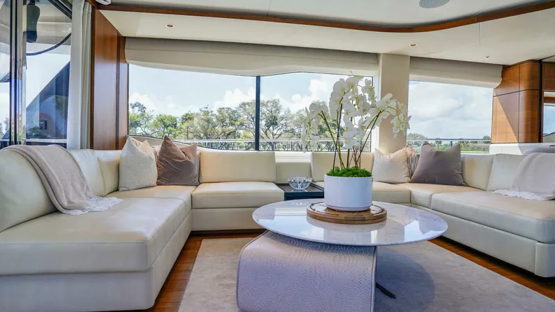 Slide: The Image of Princess Y85 2021 - 5981607