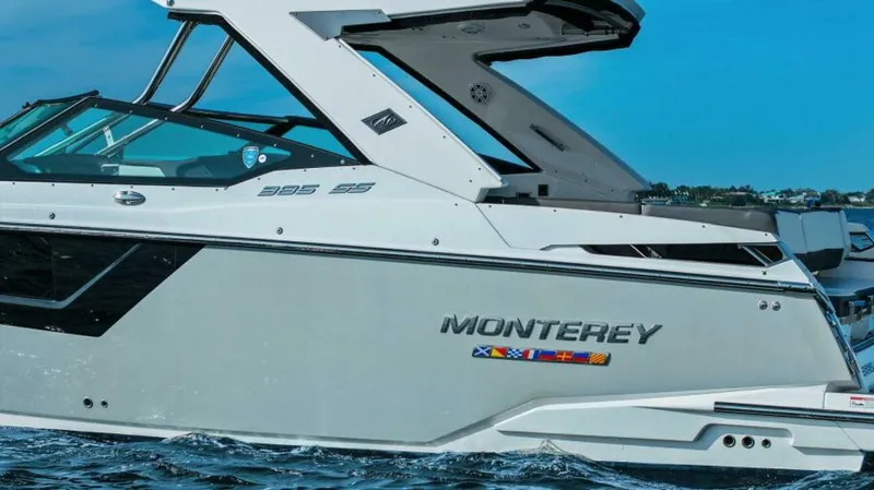 Slide: The Image of 2023 Monterey 385 SS - Profile - 5975356