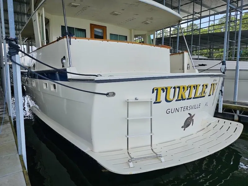 Slide: The Image of Hatteras 58 LRC 1975 - 5976242