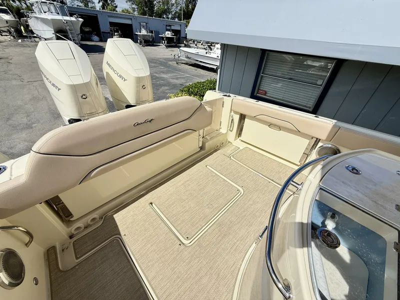 Slide: The Image of Chris-Craft 31 Catalina 2026 - 5976571