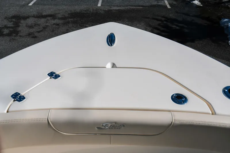 Slide: The Image of Scout 220 XSF 2026 - 5976536