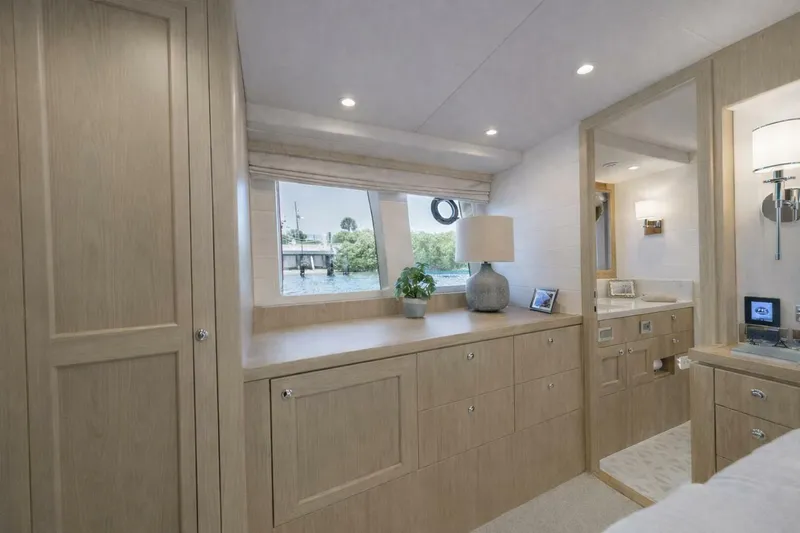 Slide: The Image of Offshore 70 2026 - 5976631