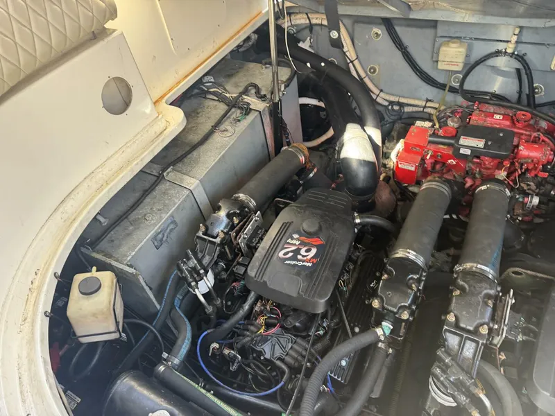 Slide: The Image of Sea Ray 320 Sundancer 2002 - 5977154