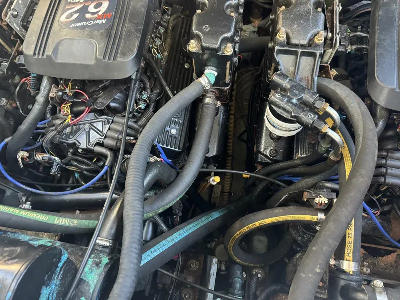 Slide: The Image of Sea Ray 320 Sundancer 2002 - 5977155