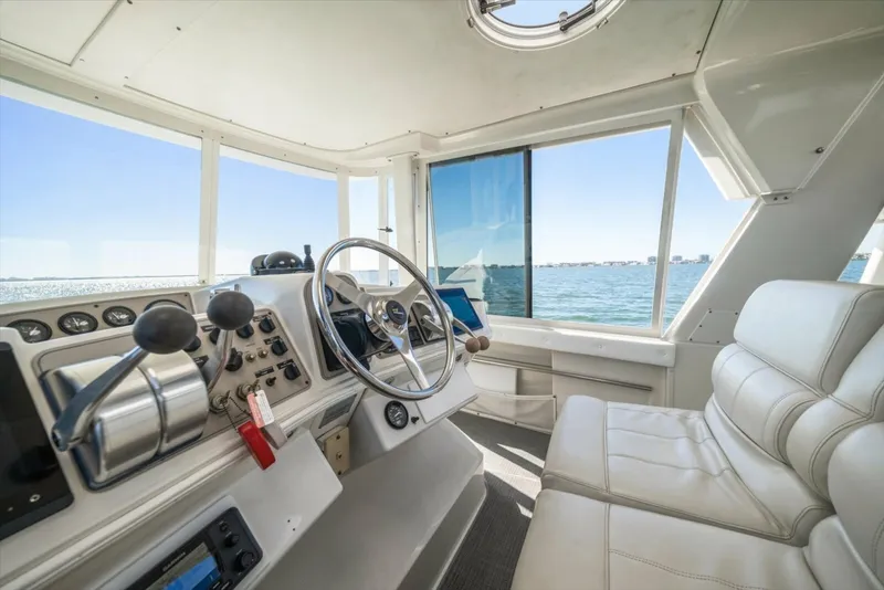 Slide: The Image of Carver Yachts 455 Aft Cabin MY 1998 - 6014009