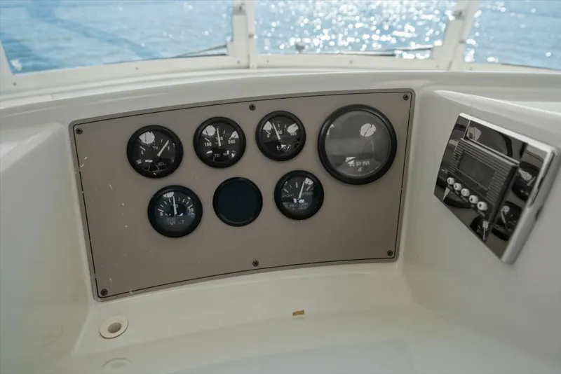 Slide: The Image of Carver Yachts 455 Aft Cabin MY 1998 - 6014014