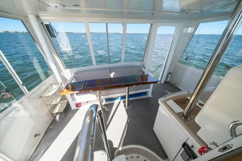 Slide: The Image of Carver Yachts 455 Aft Cabin MY 1998 - 6014028