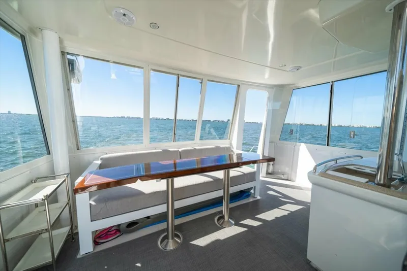 Slide: The Image of Carver Yachts 455 Aft Cabin MY 1998 - 6014029