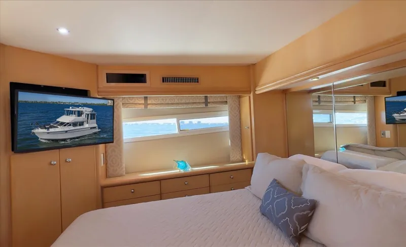 Slide: The Image of Carver Yachts 455 Aft Cabin MY 1998 - 6014060