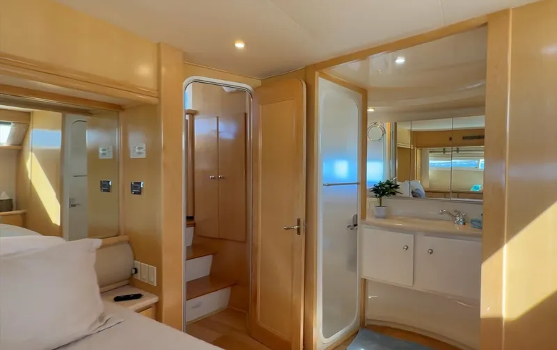 Slide: The Image of Carver Yachts 455 Aft Cabin MY 1998 - 6014061