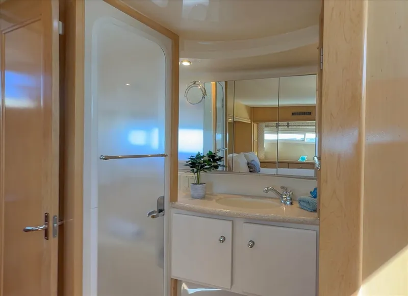 Slide: The Image of Carver Yachts 455 Aft Cabin MY 1998 - 6014063