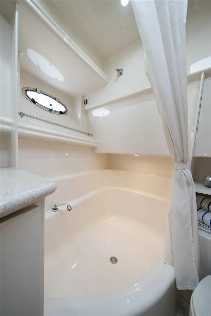 Slide: The Image of Carver Yachts 455 Aft Cabin MY 1998 - 6014074