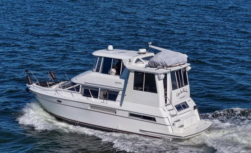 Slide: The Image of Carver Yachts 455 Aft Cabin MY 1998 - 6014086