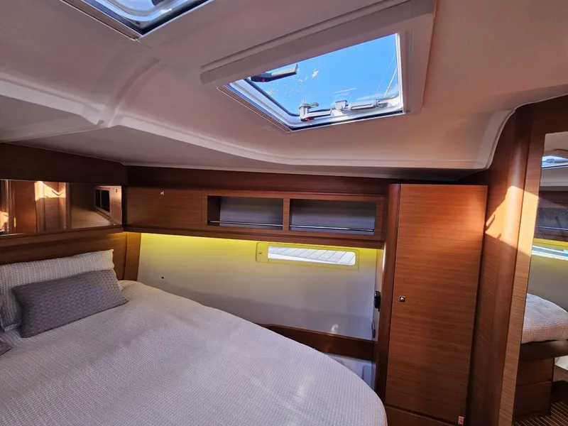 Slide: The Image of Dufour 45 2018 - 5977201