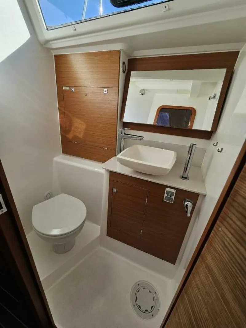 Slide: The Image of Dufour 45 2018 - 5977198