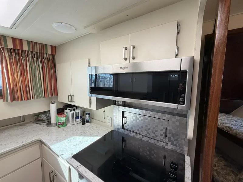 Slide: The Image of Hatteras Motor Yacht 1987 - 5978291