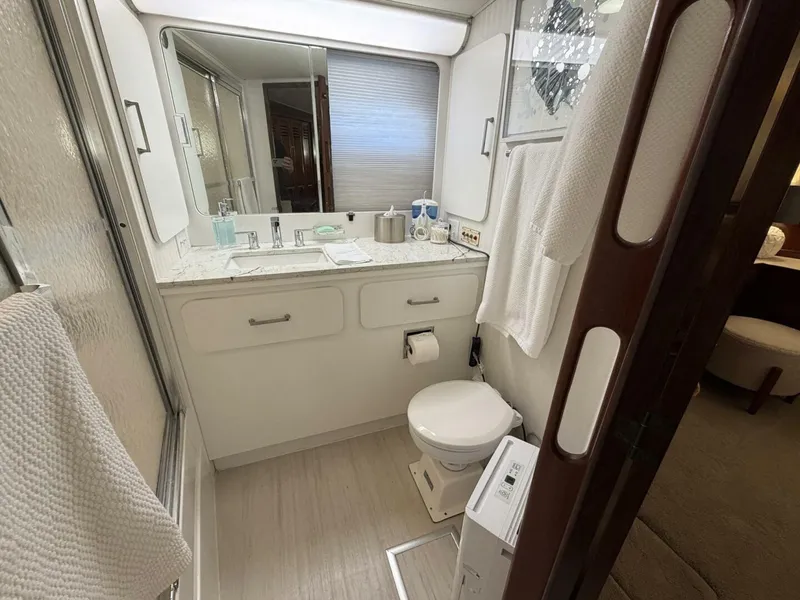 Slide: The Image of Hatteras Motor Yacht 1987 - 5978325