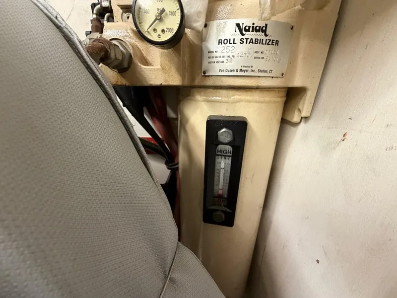 Slide: The Image of Hatteras Motor Yacht 1987 - 5978345