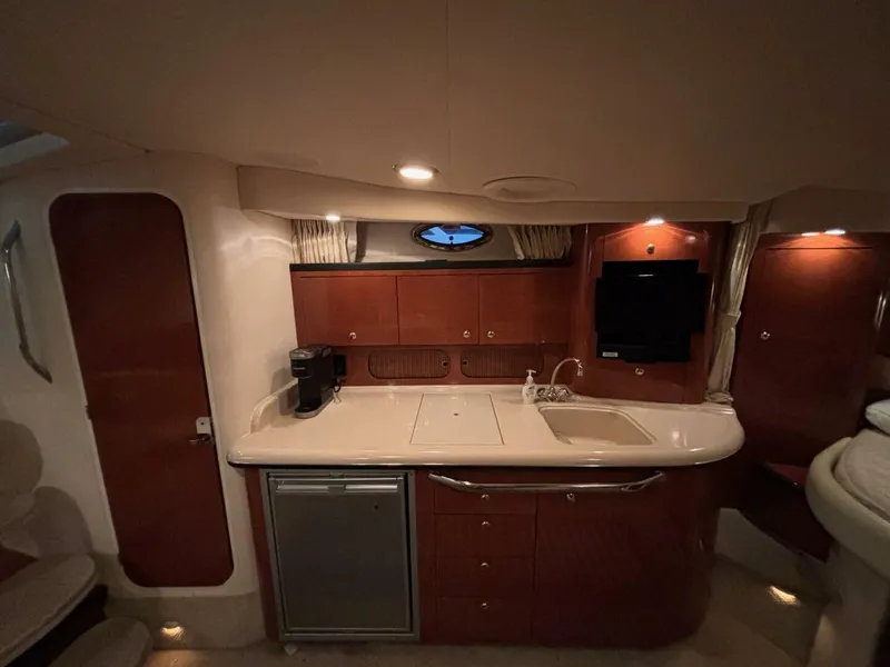 Slide: The Image of Sea Ray 340 Sundancer 2003 - 5978296