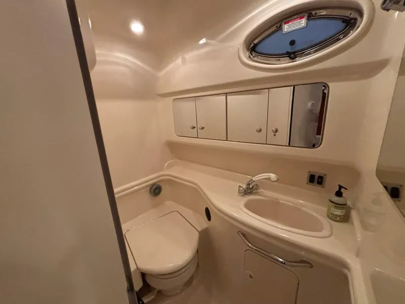 Slide: The Image of Sea Ray 340 Sundancer 2003 - 5978303