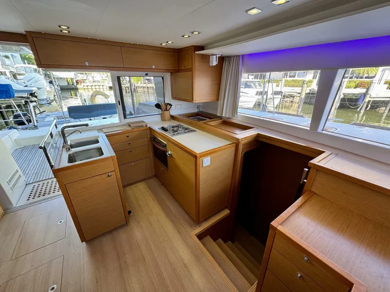 Slide: The Image of Lagoon 450 F 2012 - 5978399