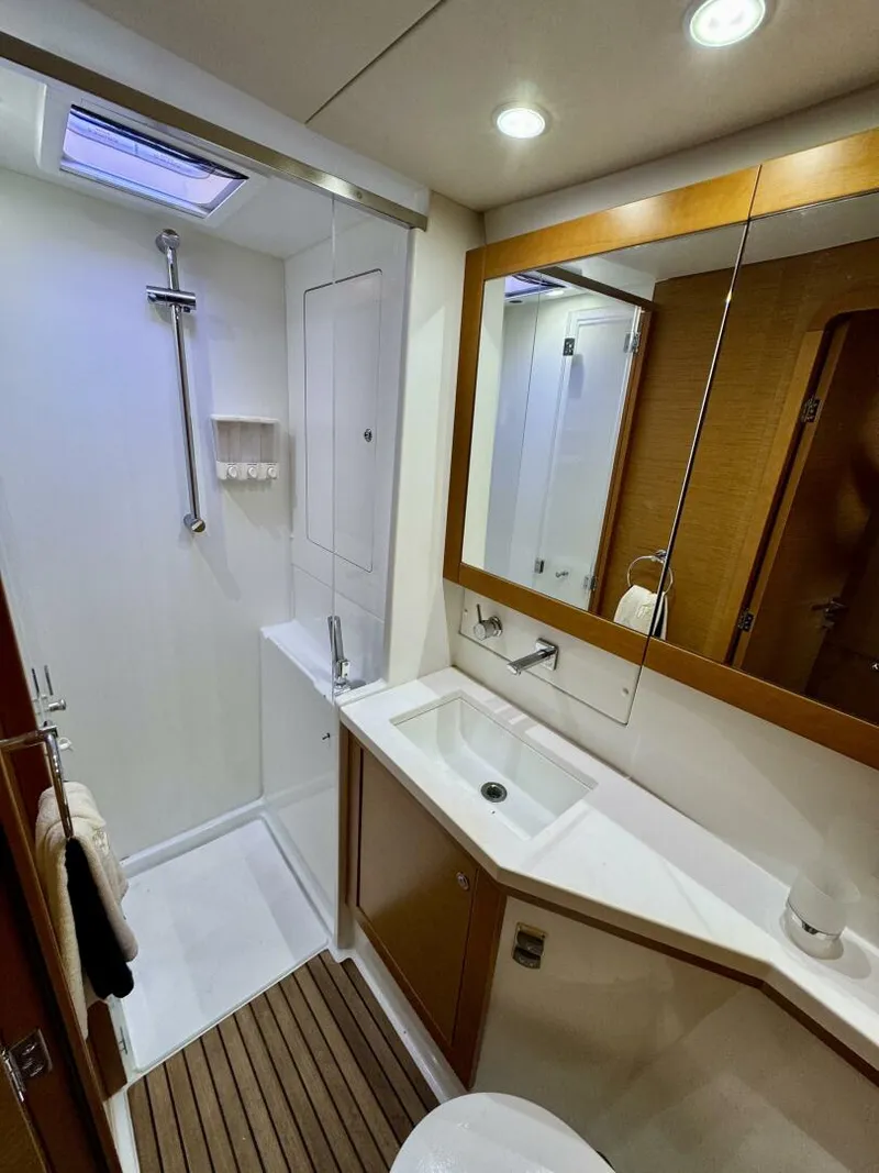 Slide: The Image of Lagoon 450 F 2012 - 5978418