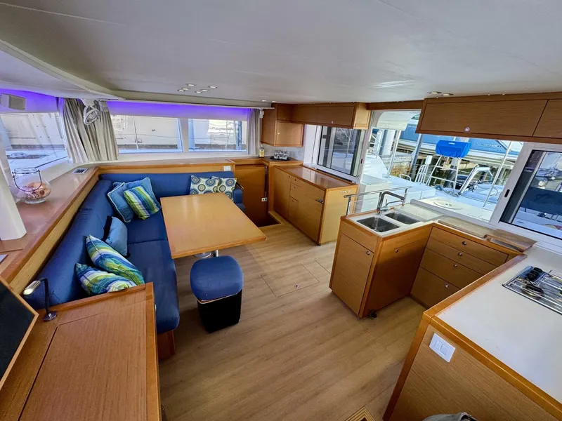 Slide: The Image of Lagoon 450 F 2012 - 5978393