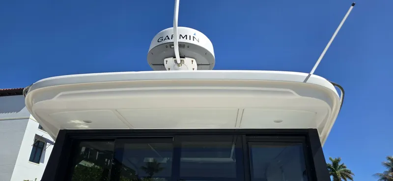 Slide: The Image of Regal 36 XO 2021 - 5978400