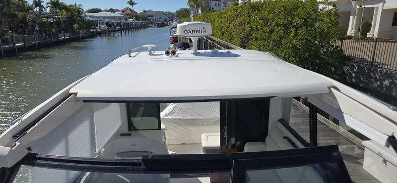 Slide: The Image of Regal 36 XO 2021 - 5978455