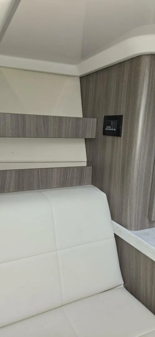 Slide: The Image of Regal 36 XO 2021 - 5978444