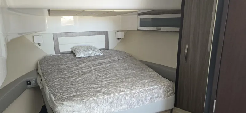 Slide: The Image of Regal 36 XO 2021 - 5978434