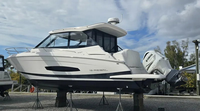 Slide: The Image of Regal 36 XO 2021 - 5978460