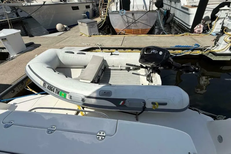 Slide: The Image of Sea Ray 44 Sedan Bridge 2006 - 5996691