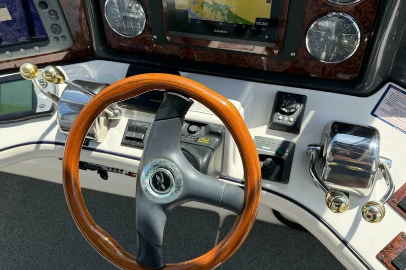 Slide: The Image of Sea Ray 44 Sedan Bridge 2006 - 5996707