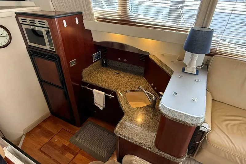 Slide: The Image of Sea Ray 44 Sedan Bridge 2006 - 5996725