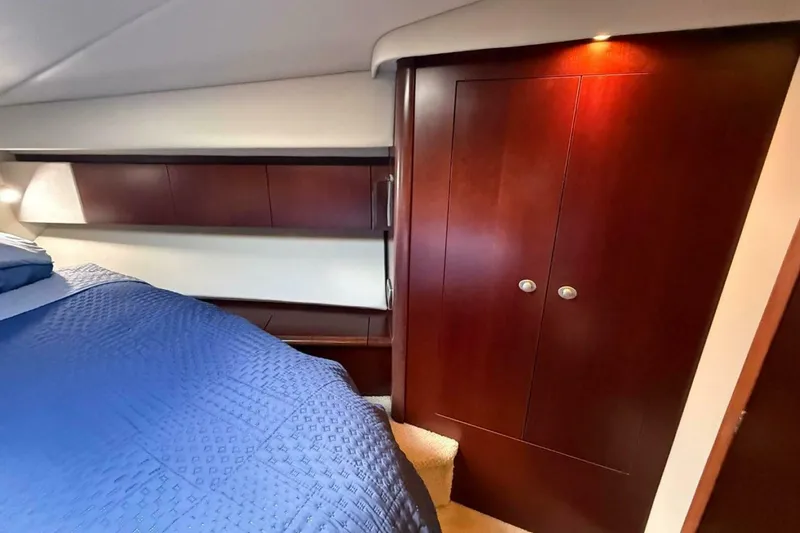 Slide: The Image of Sea Ray 44 Sedan Bridge 2006 - 5996735