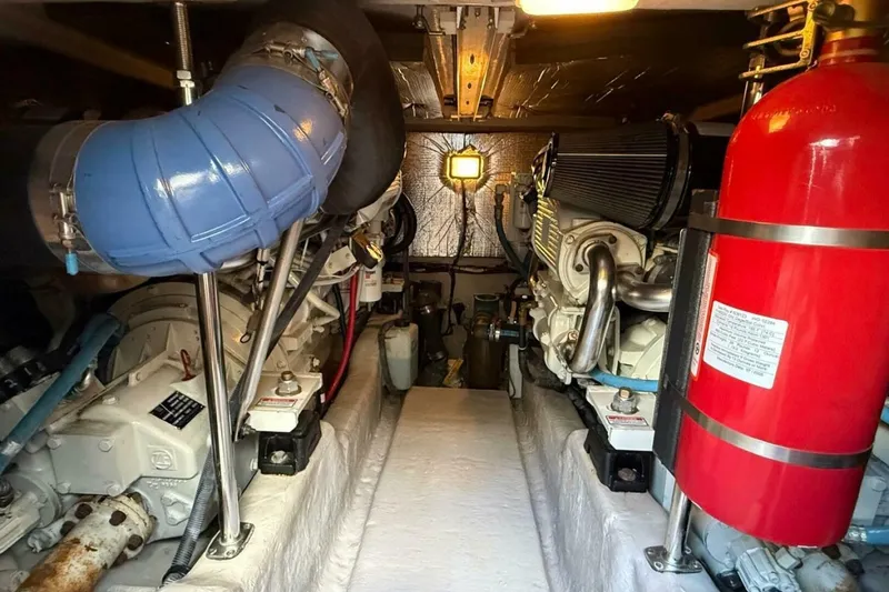 Slide: The Image of Sea Ray 44 Sedan Bridge 2006 - 5996744