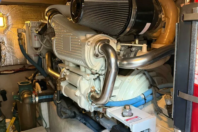 Slide: The Image of Sea Ray 44 Sedan Bridge 2006 - 5996746