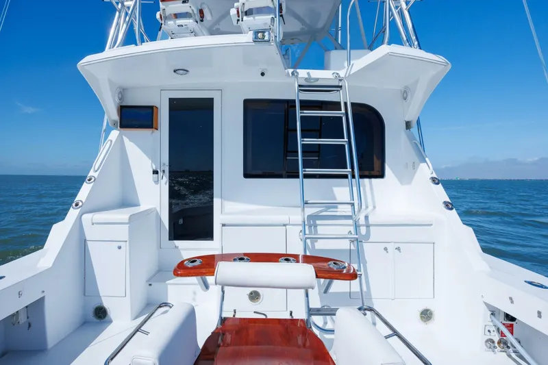 Slide: The Image of 2002 Hatteras 50 Convertible  - 5979054