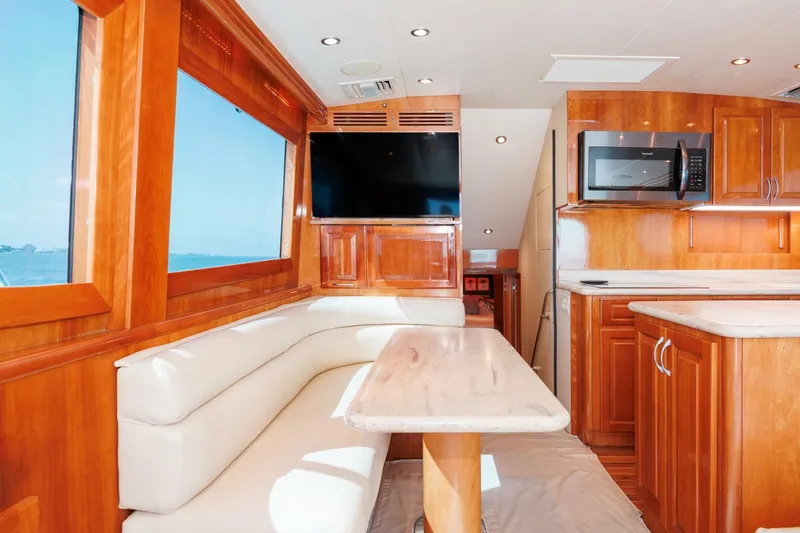 Slide: The Image of 2002 Hatteras 50 Convertible  - 5979012