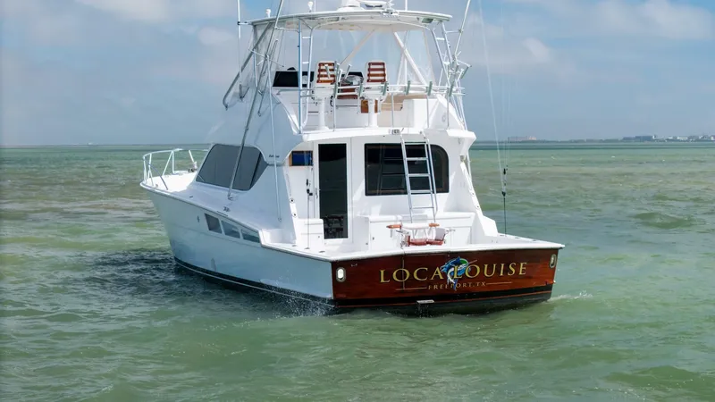 Slide: The Image of 2002 Hatteras 50 Convertible  - 5979080