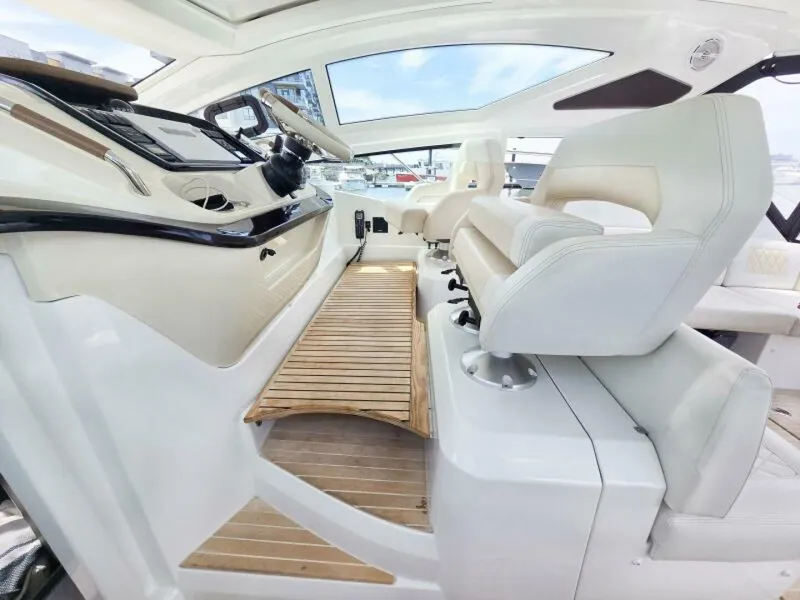 Slide: The Image of Beneteau Gran Turismo 40 2019 - 7380629