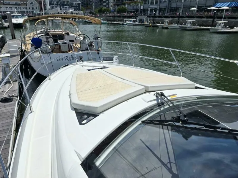 Slide: The Image of Beneteau Gran Turismo 40 2019 - 7380635