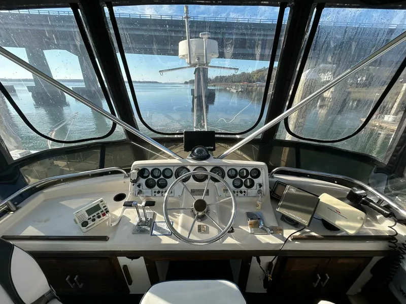 Slide: The Image of Silverton 40 Aft Cabin 1982 - 5979135