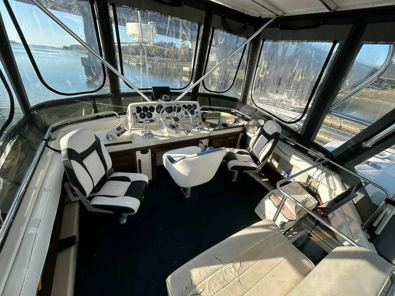 Slide: The Image of Silverton 40 Aft Cabin 1982 - 5979138