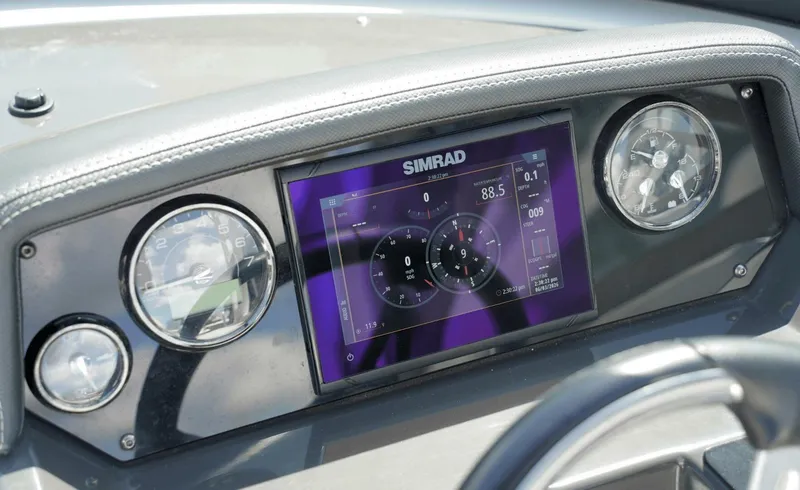 Slide: The Image of Monterey M225 2024 - 5979238